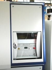 Laser source and controls were fully integrated. IPG 200W single mode laser with integrated controller. 